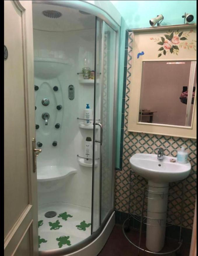 Apartamento En Pleno Centro De Marchena 3 Dormitorios 3 Banos Privados מראה חיצוני תמונה