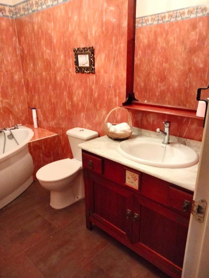 Apartamento En Pleno Centro De Marchena 3 Dormitorios 3 Banos Privados מראה חיצוני תמונה