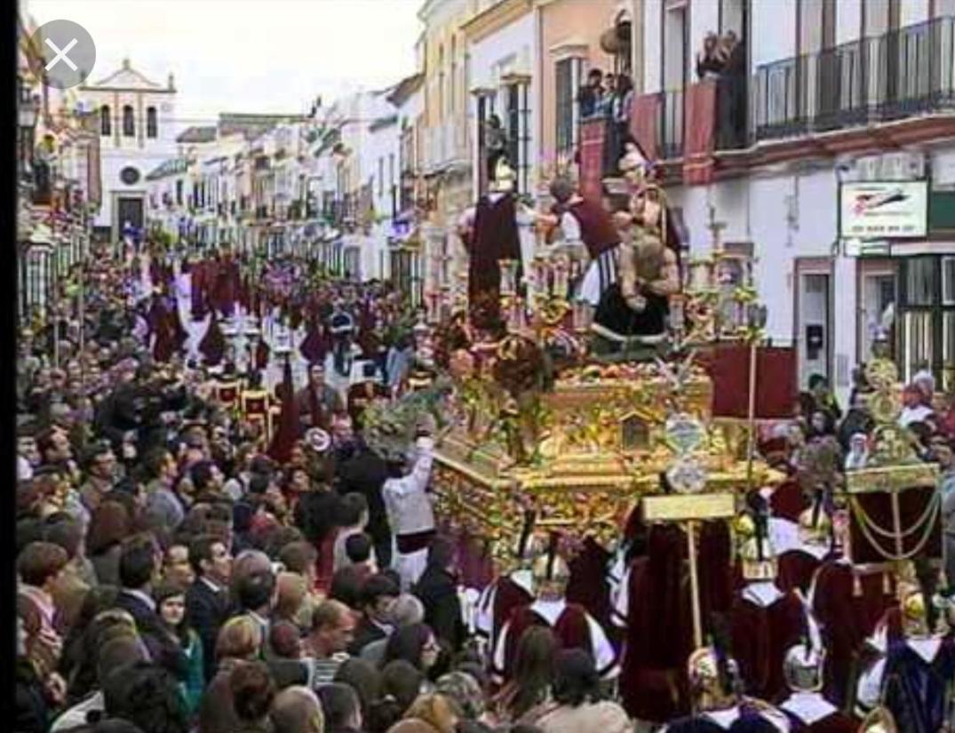 Apartamento En Pleno Centro De Marchena 3 Dormitorios 3 Banos Privados מראה חיצוני תמונה