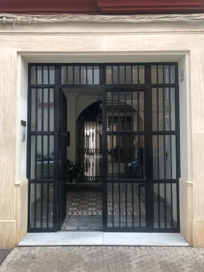 Apartamento En Pleno Centro De Marchena 3 Dormitorios 3 Banos Privados מראה חיצוני תמונה